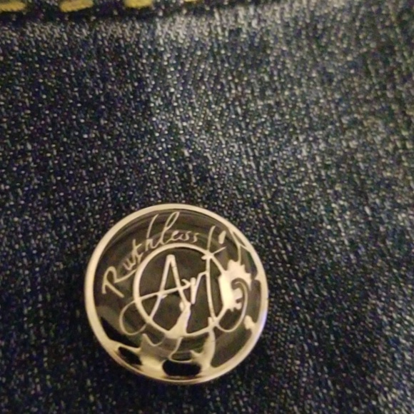 Ruthless art Jeans - Picture 7 of 8